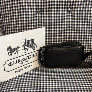 Coach Black Leather Jaden crossbody Bag for Men